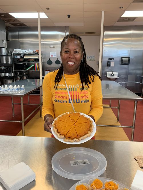 FORMER UPSTATE BUSINESS DEVELOPMENT PROFESSIONAL LAUNCHES SWEET POTATO PIE BIZ IN TIME TO MEET SEASONAL AND HOLIDAY DEMAND